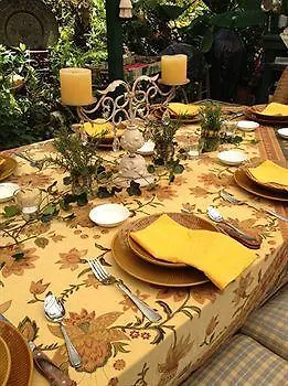 בית הארחה הילו Hale Kawehi Bnb Guesthouse