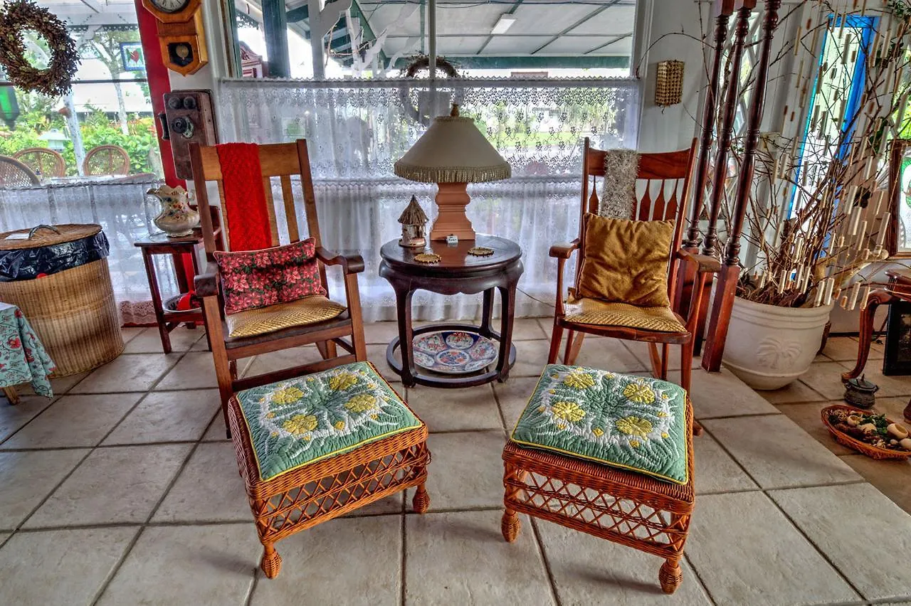 הילו Hale Kawehi Bnb Guesthouse