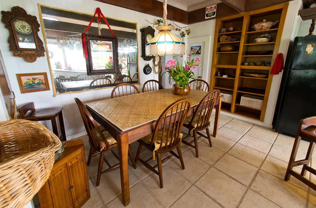 בית הארחה הילו Hale Kawehi Bnb Guesthouse